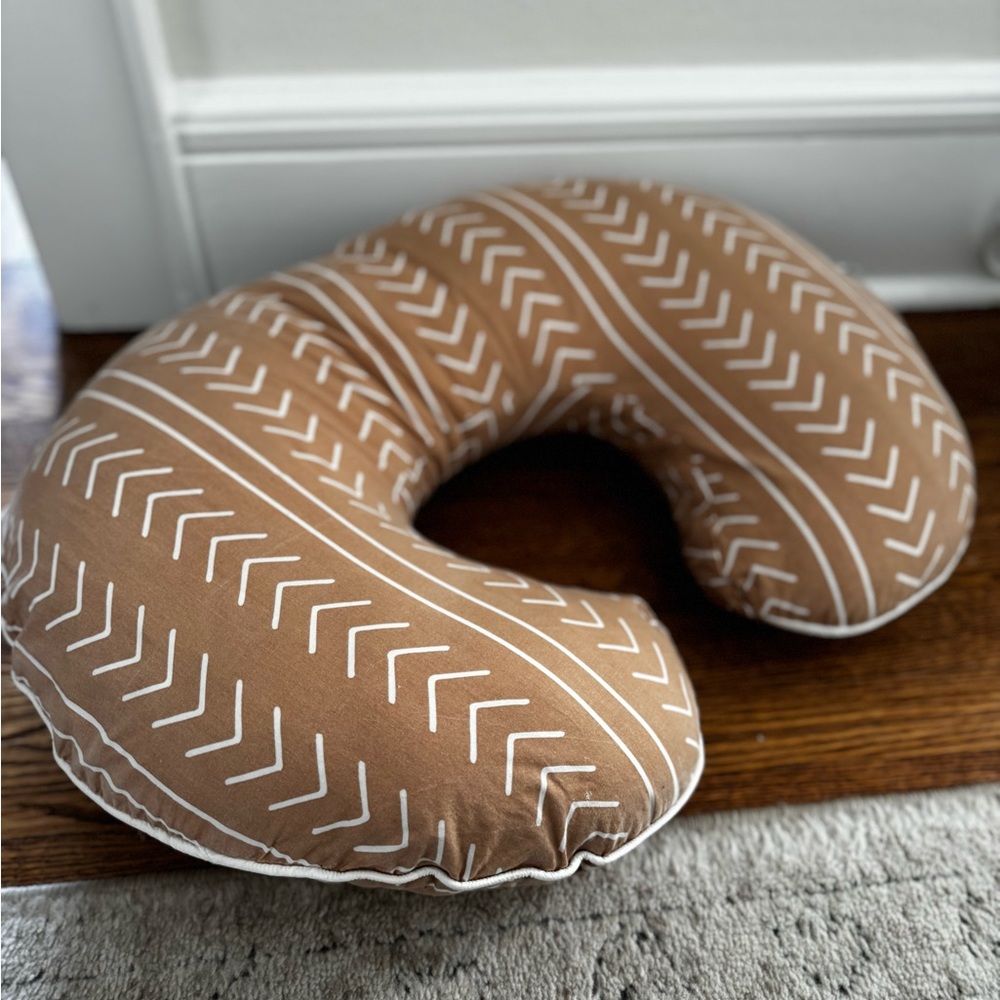 Bobby nursing pillow and cover NWOT